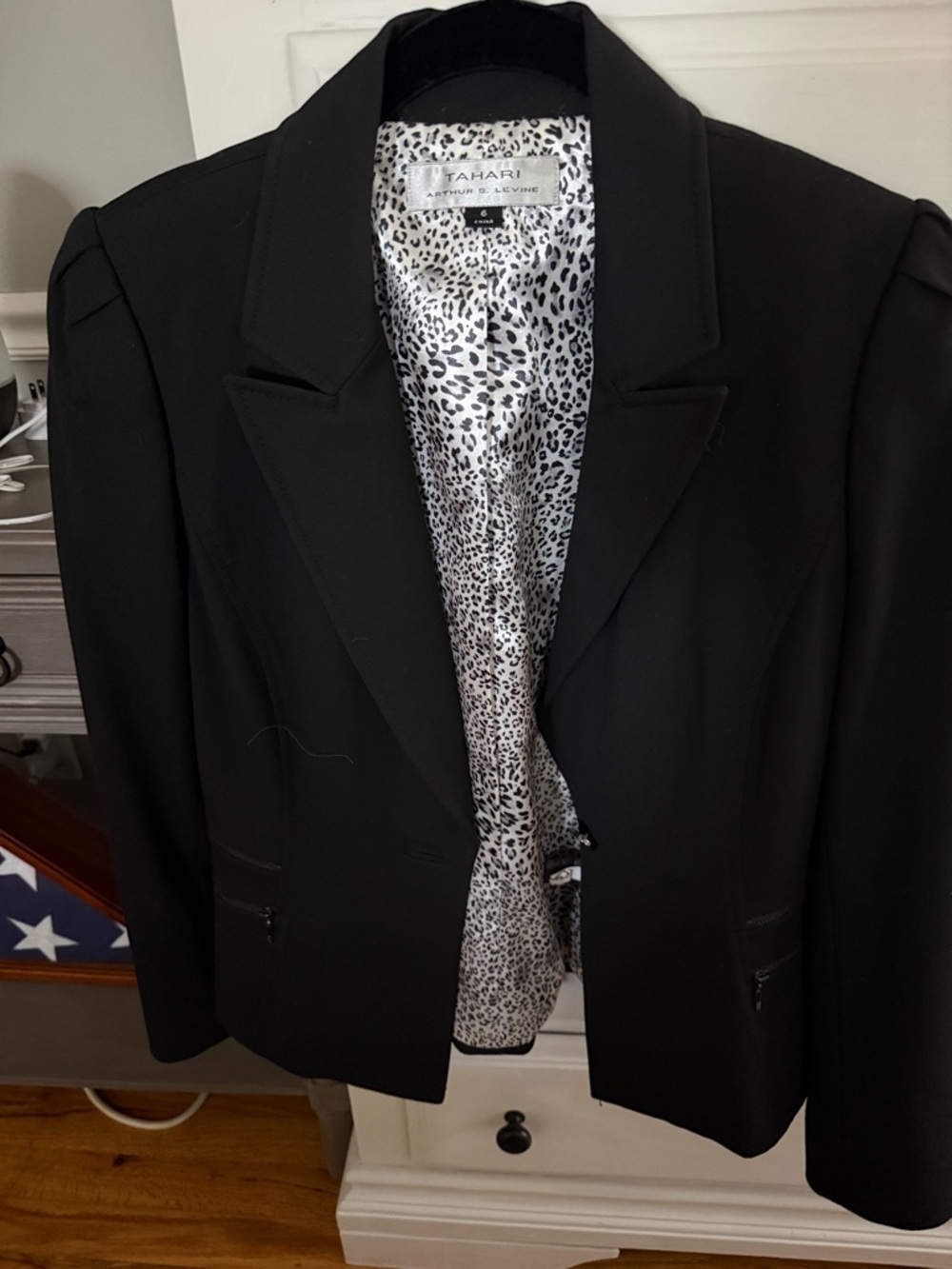 Tahari Black Women's Blazer with Leopard-Print Lining